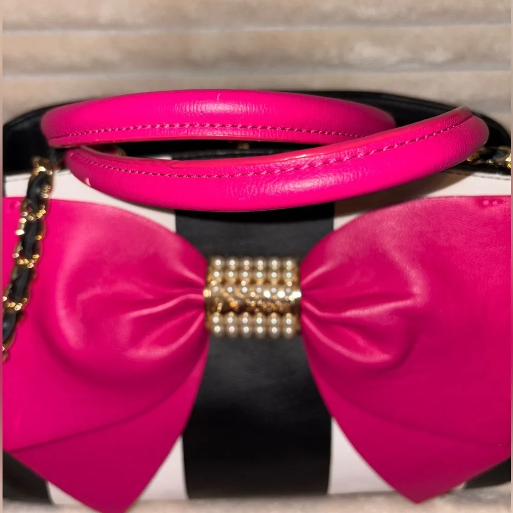 Betsey Johnson Black and Pink Bow Shoulder Bag - Picture 5 of 11